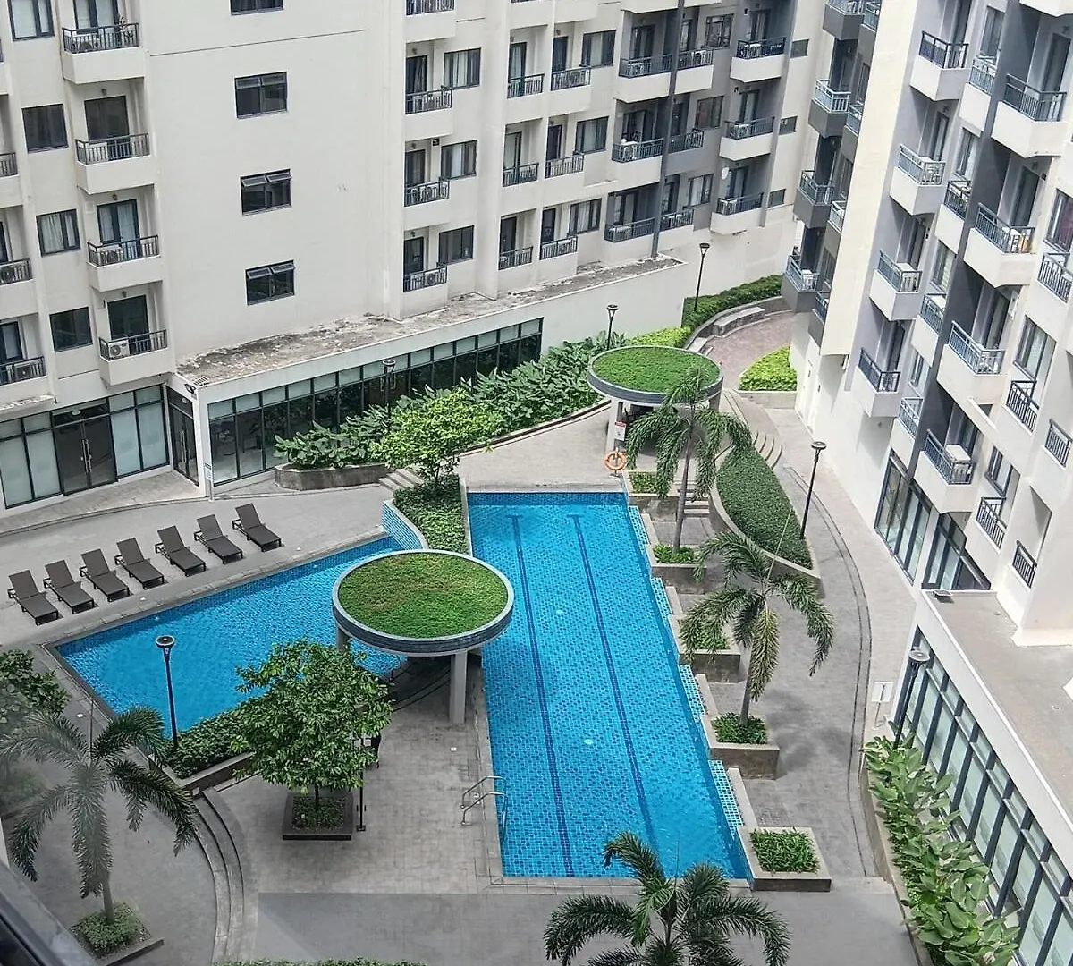 Nomad's Checkpoint Apartment Manila